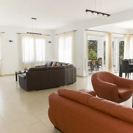 빌라 Eliofos Luxury *