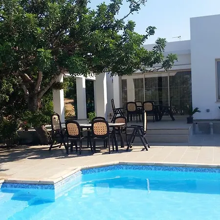 Villa Eliofos Luxury Polis