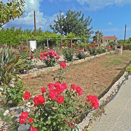 Eliofos Luxury
