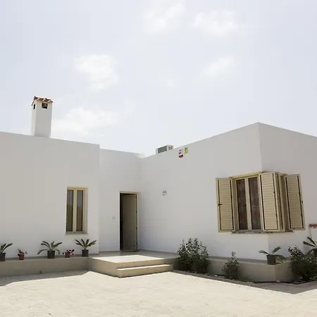 Eliofos Luxury