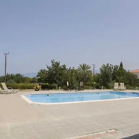 Eliofos Luxury